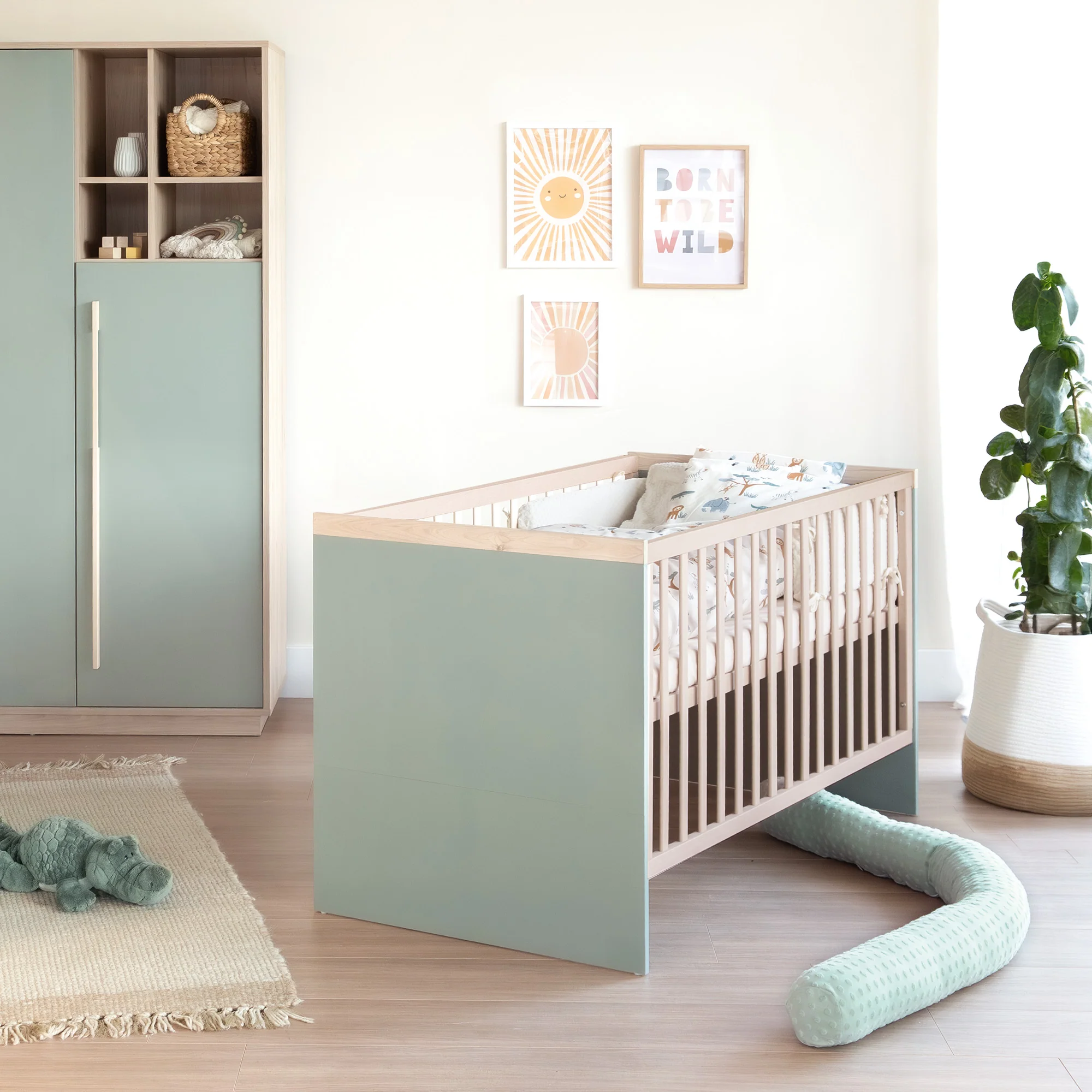 Babyzimmer 'Selva' 3-teilig - Offene Fächer & Soft Close - Reed Green / Virginia Chestnut - Image 23