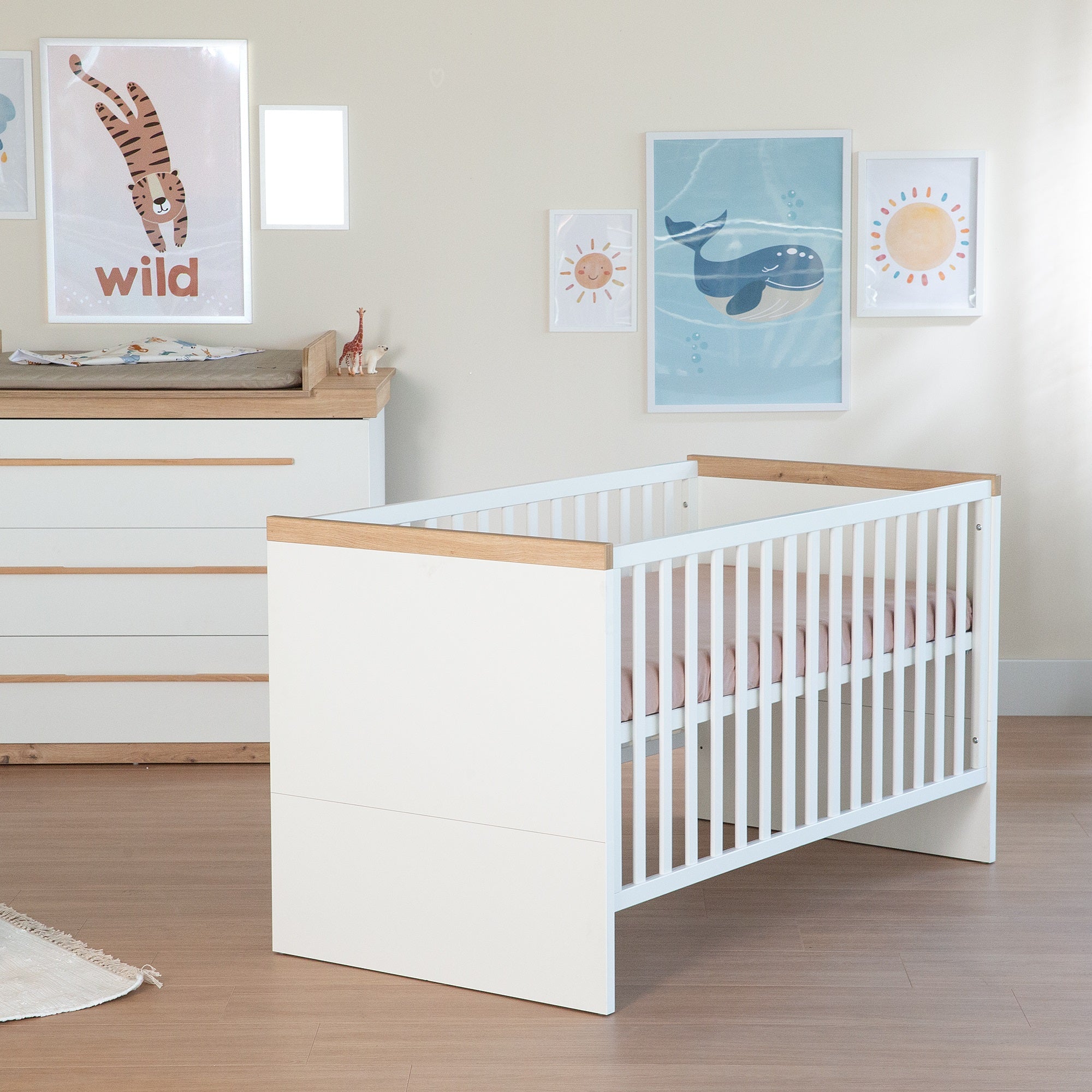 Möbelset 'Lumo' 2-teilig - Kombi-Kinderbett 70x140 + Wickelkommode - Weiß / Artisan Eiche - Image 14