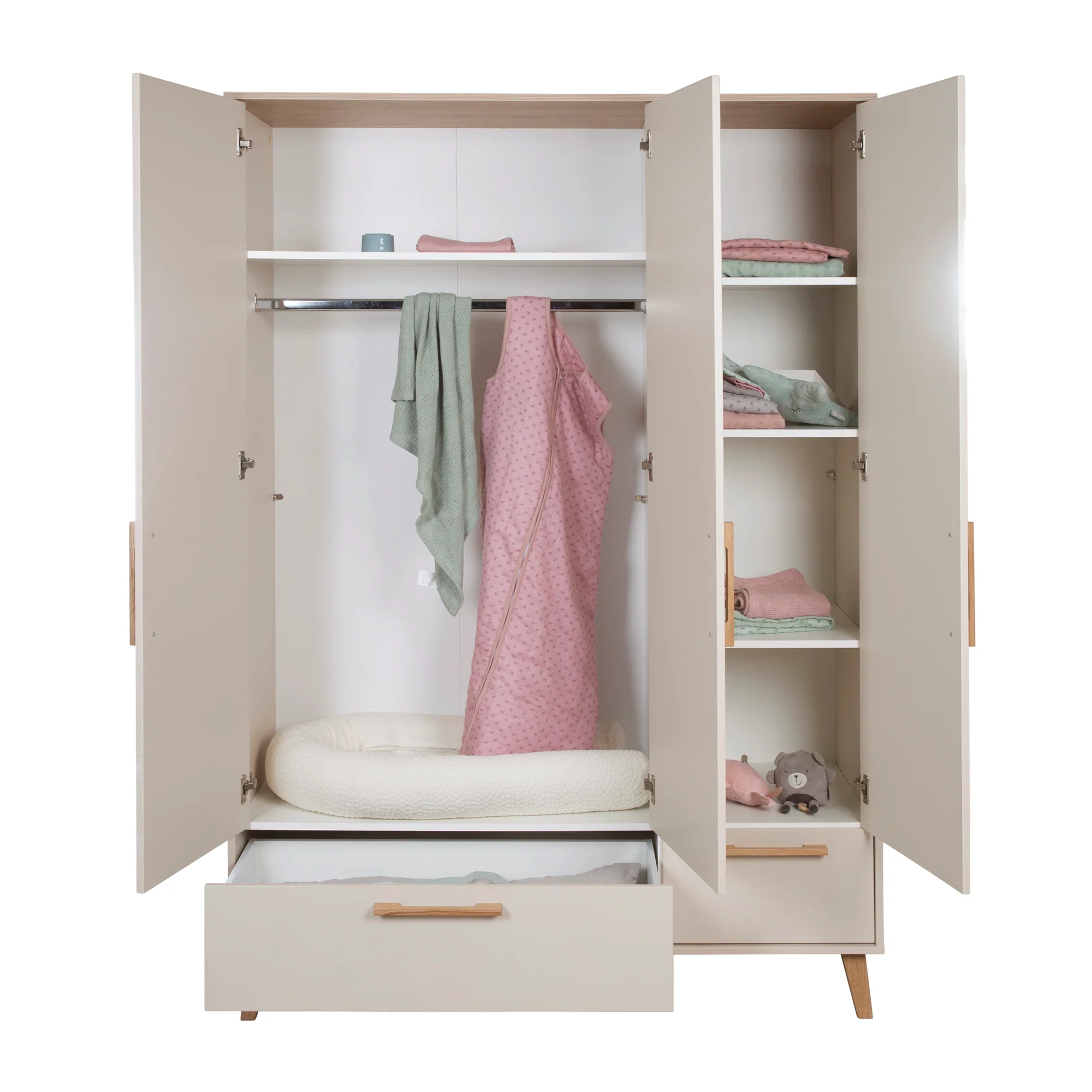 Kleiderschrank 'Jil' 3-türig mit 2 Schubladen - Cashmere / Chestnut - Image 8