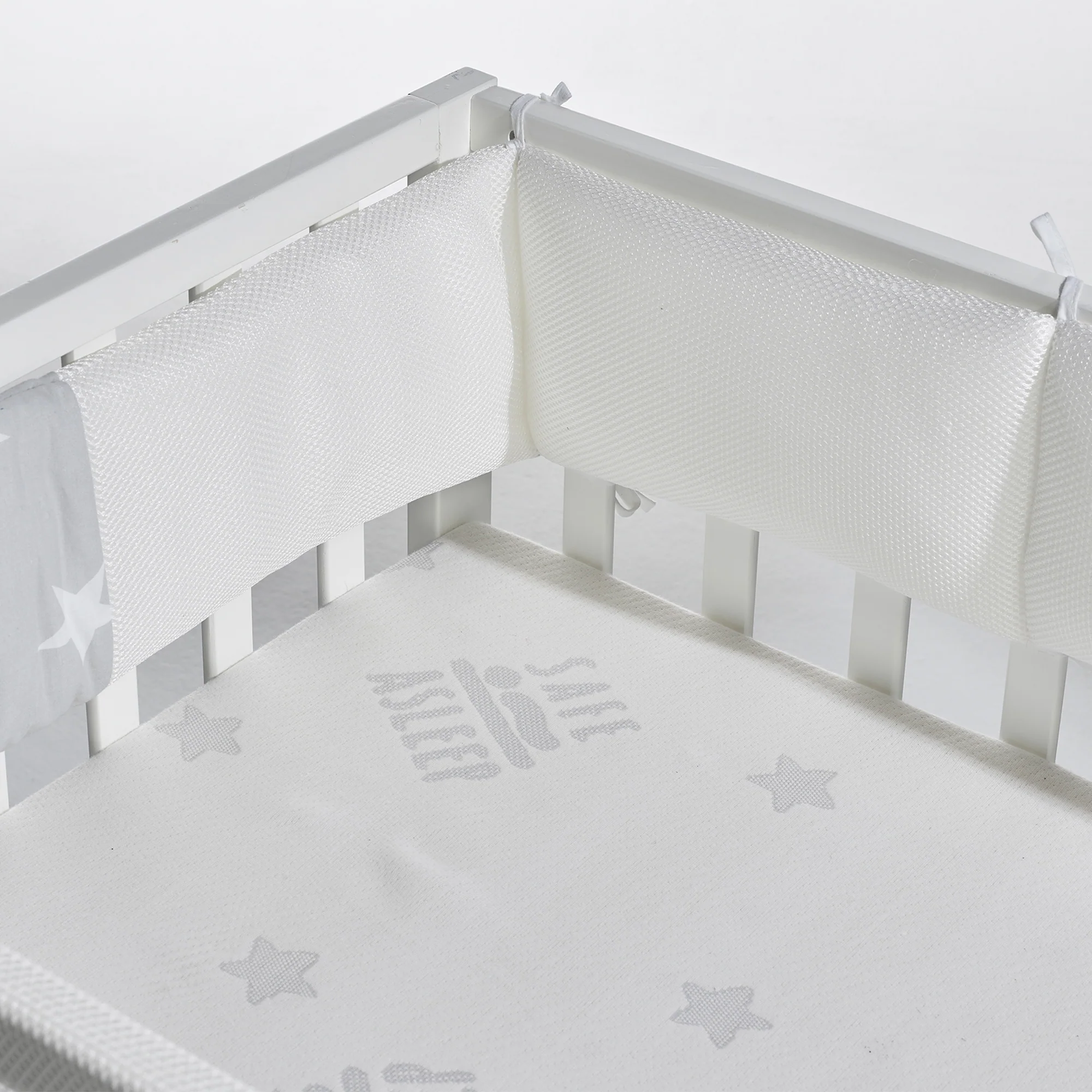 Room Bed 'safe asleep®', 60 x 120 cm, 'Sterne grau', Beistellbett inkl. Ausstattung, weiß lackiert - Image 8