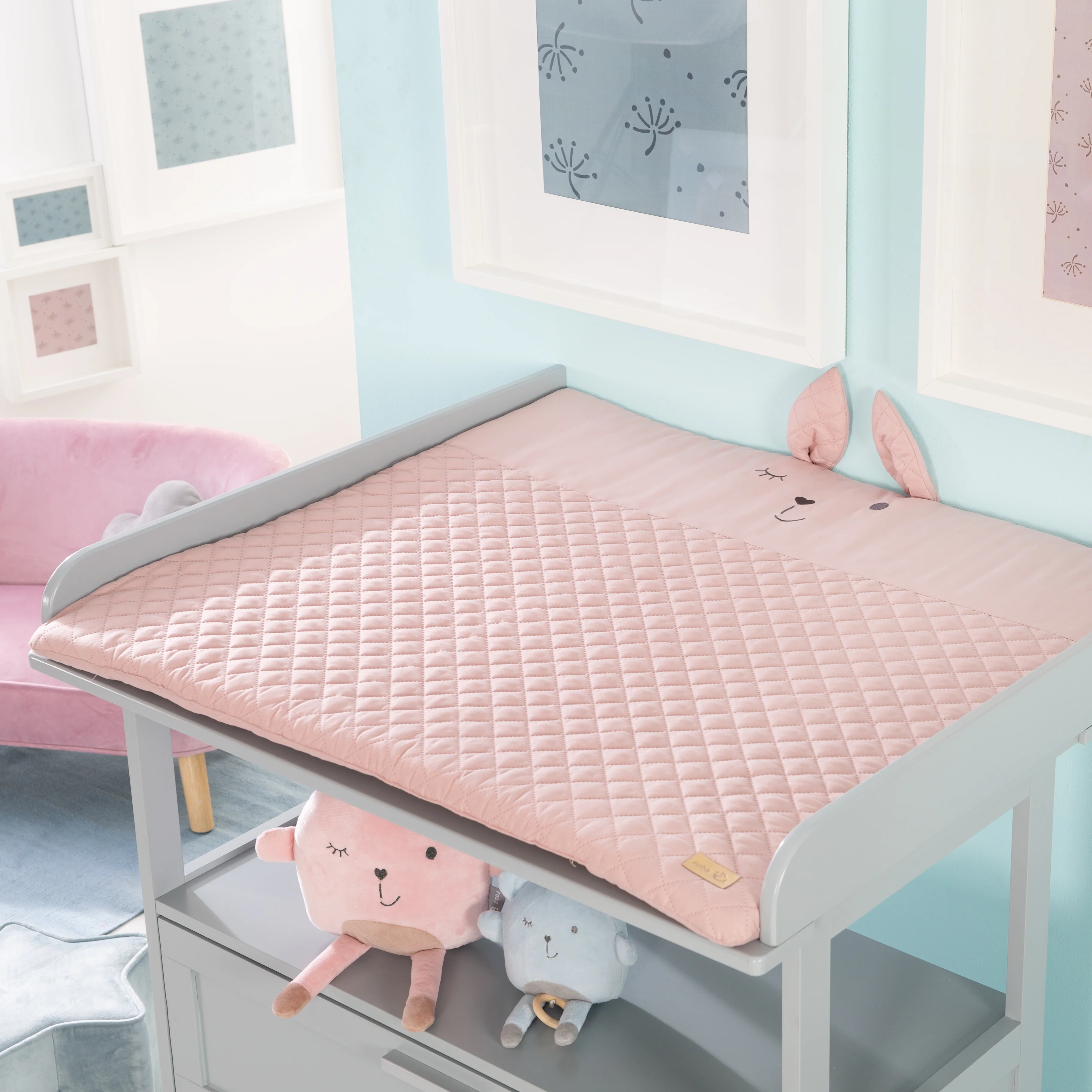 Krabbeldecke 'roba Style', 85 x 75 cm, Spielbogen mit 5 Elementen 'Lily', Wickelauflage - Image 3