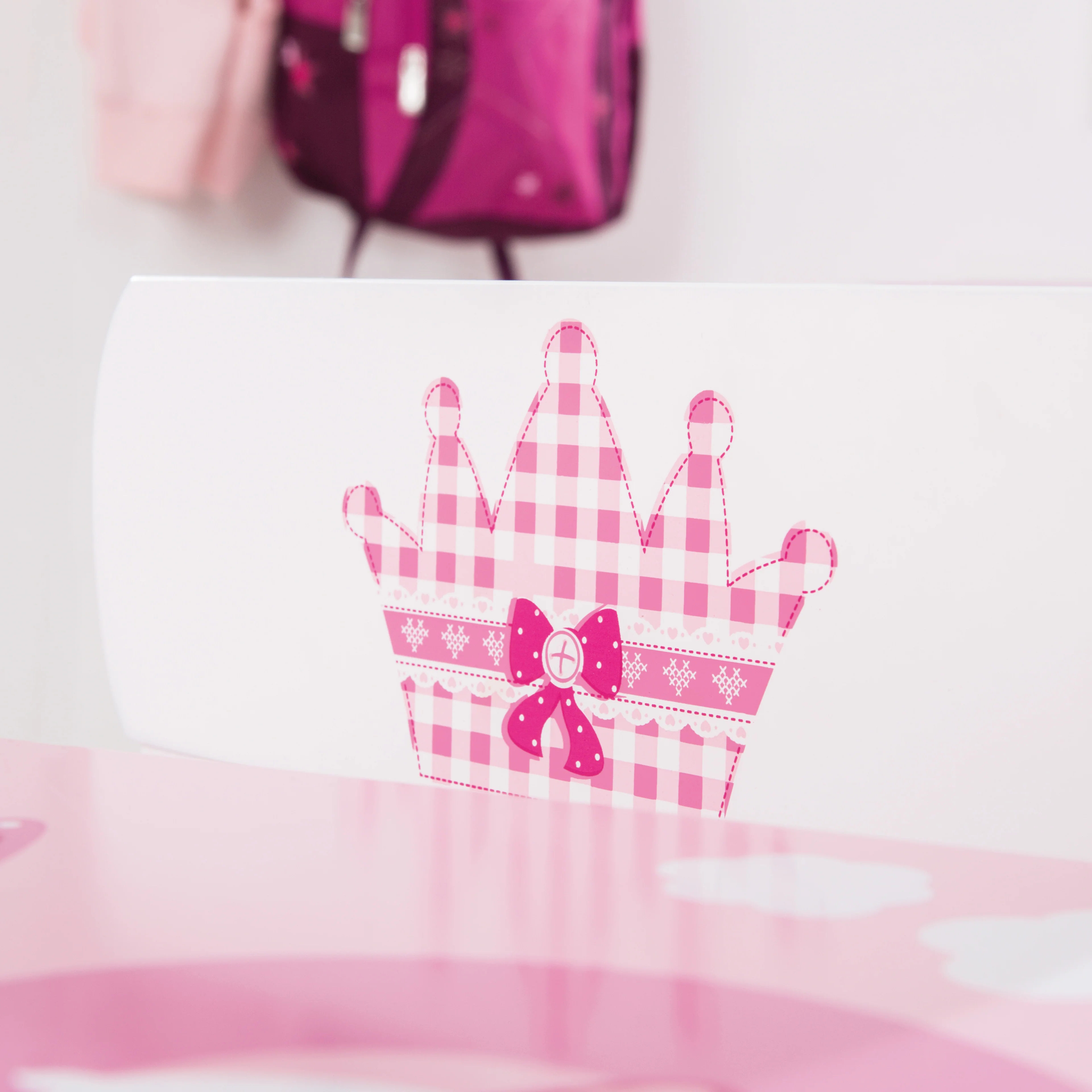Kindersitzgruppe 'Krone', 2 Kinderstühlen & 1 Tisch, mit Prinzessin/Schloß/Einhorn, rosa - Image 5