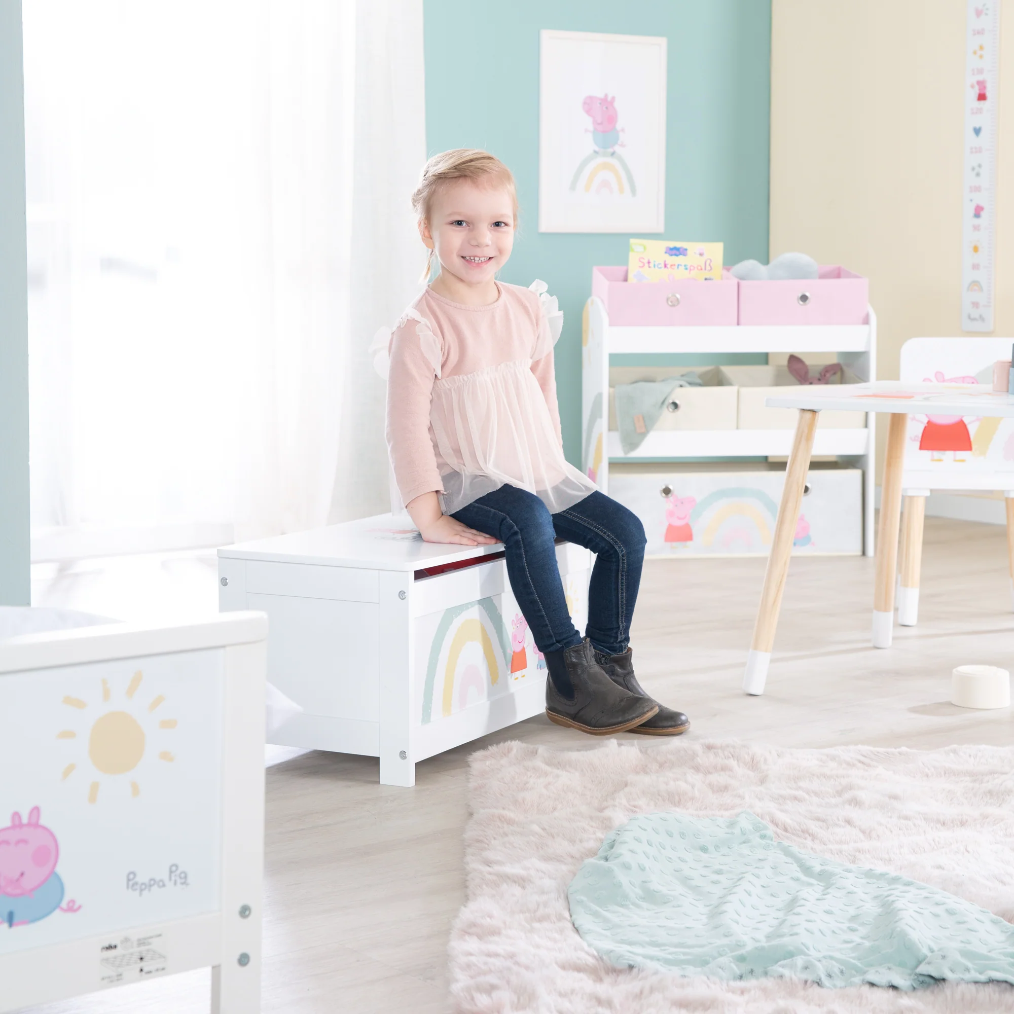 Spielzeugtruhe 'Peppa Pig' aus Holz - Klappbare Sitzfläche - Weiß / Rosa - Image 3