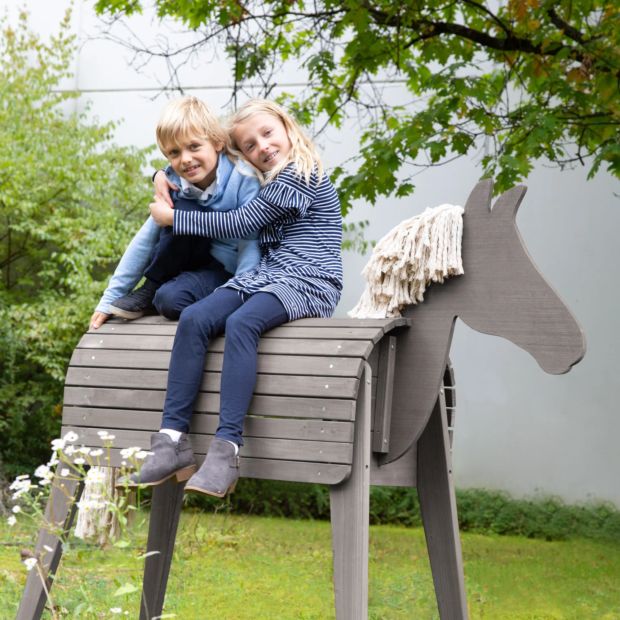 Voltigier- & Outdoor-Pferd, Massivholz grau lasiert, Gartenpferd mit Mähne & Schweif - Image 5