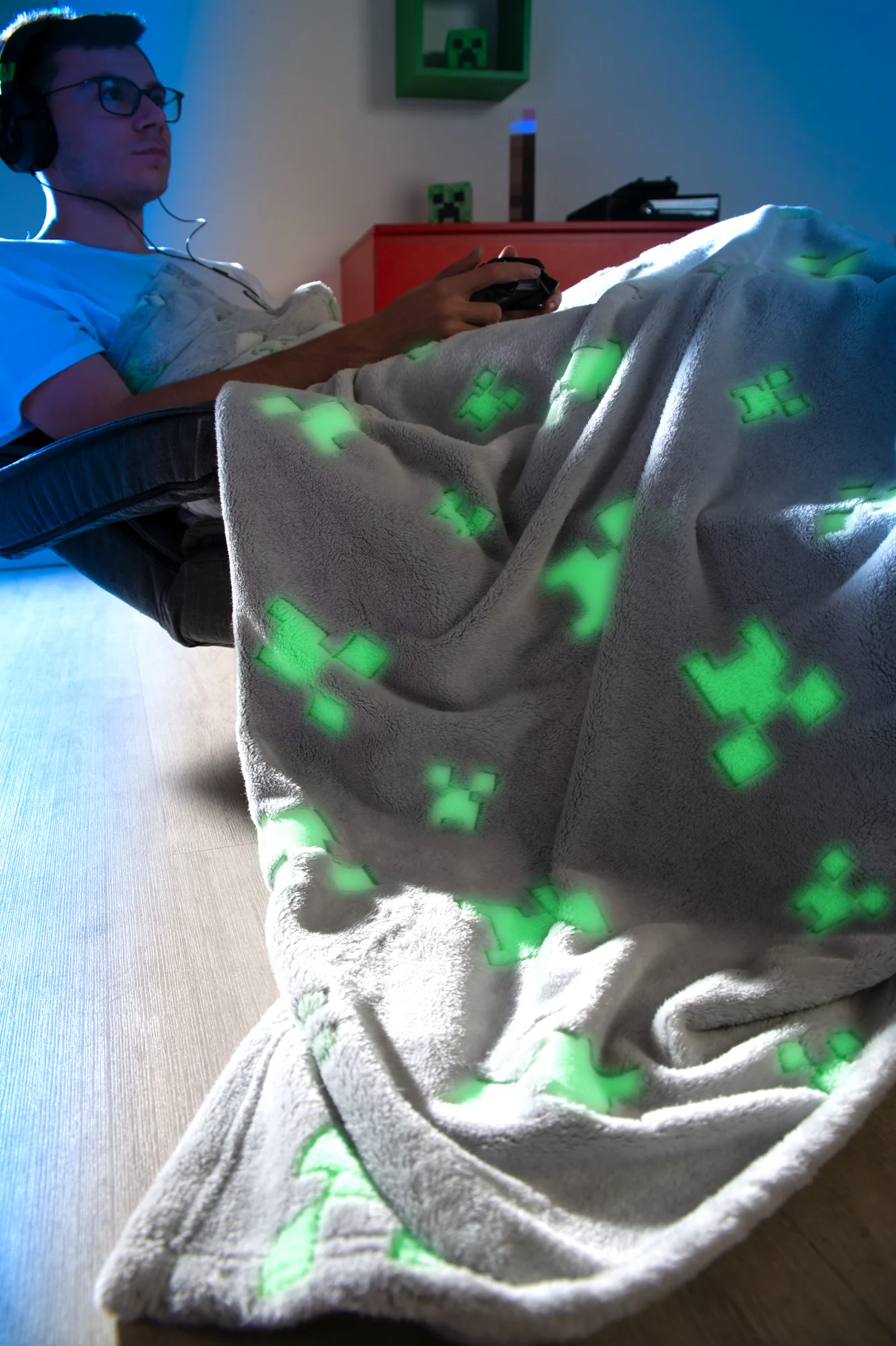 Kuscheldecke 'Minecraft' mit Glow-in-the-Dark-Funktion - Hellgrau / Grün - Image 6