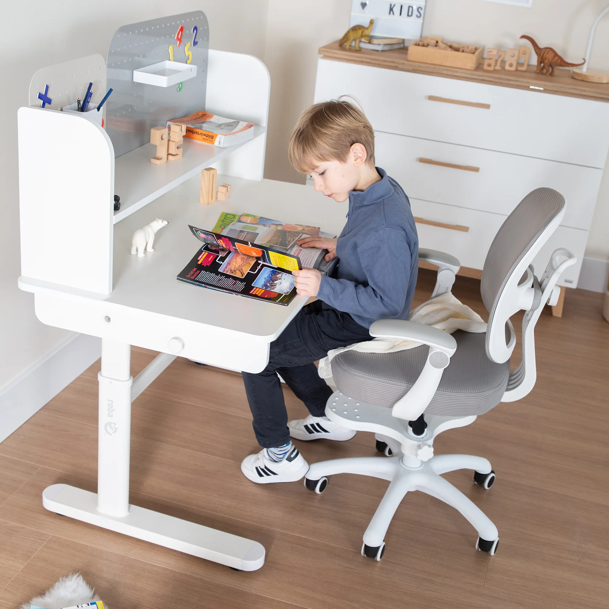 Kinderschreibtisch Basic - Höhenverstellbar - Ergonomisches Design - Ohne Schublade - Weiß - Image 12