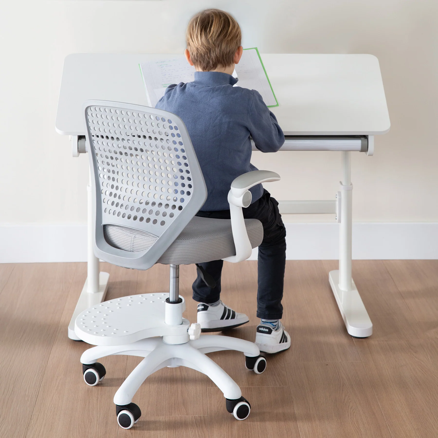 Kinderbürostuhl Smart Grow Basic - Ergonomischer Drehstuhl - Höhenverstellbar - Weiß / Grau - Image 27