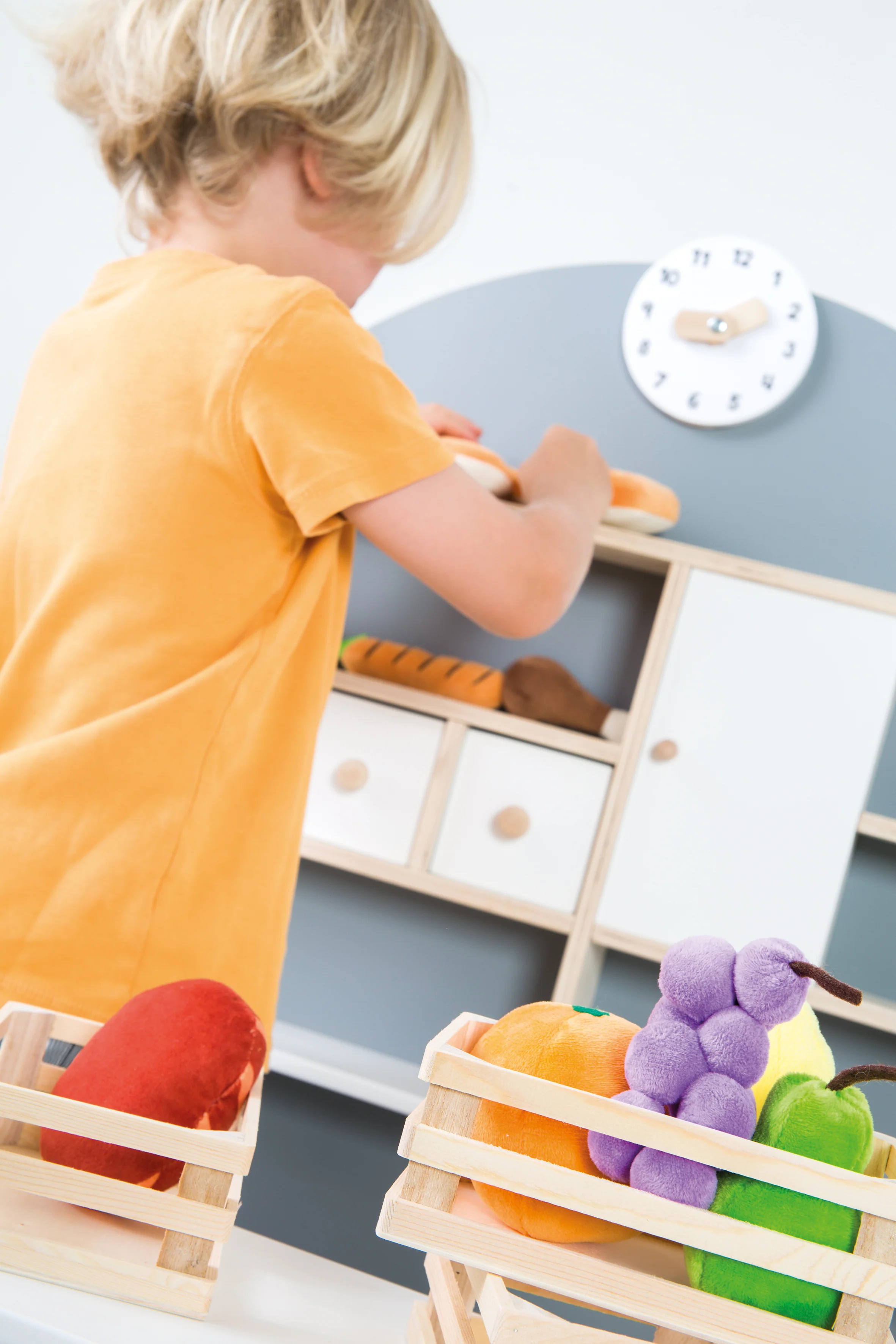 Kaufladen für Kinder, Kaufmannsladen aus Holz, Verkaufsstand mit Theke und Seitentheke - Image 16