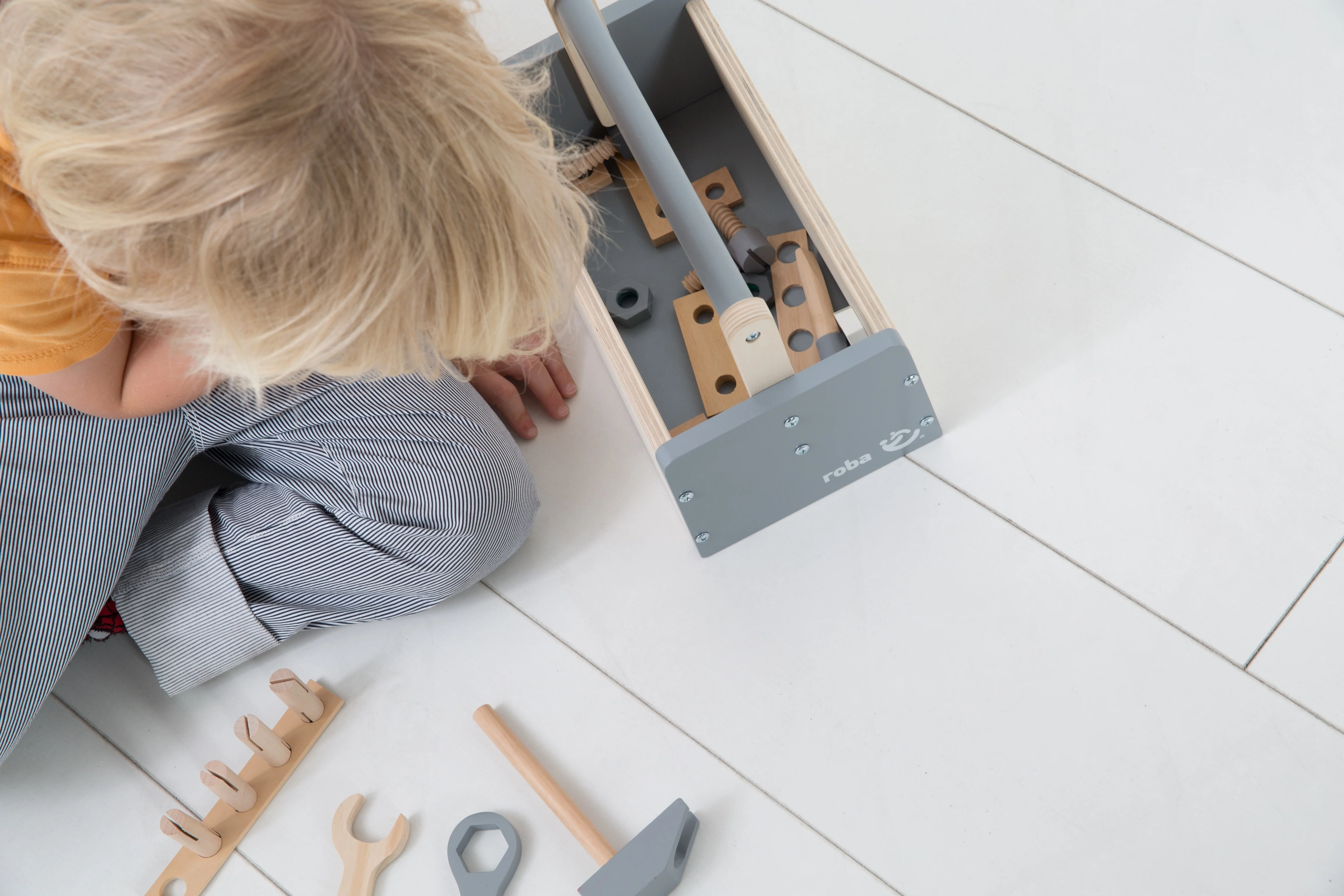 Werkzeugkiste für Kinder, Holzwerkzeugkasten, Holzbaukasten inklusive 22-teiligem Werkzeug - Image 16
